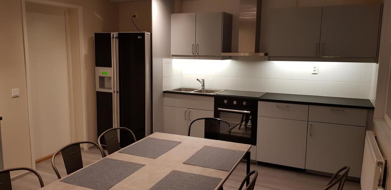 Kuukkeli Ivalo Airport Inn Экстерьер фото