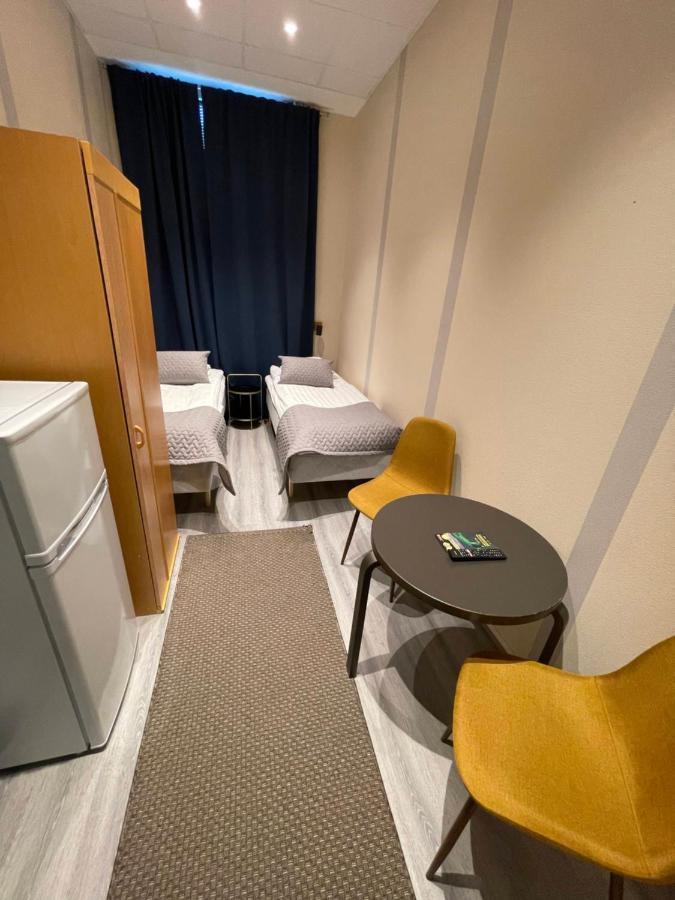 Kuukkeli Ivalo Airport Inn Экстерьер фото