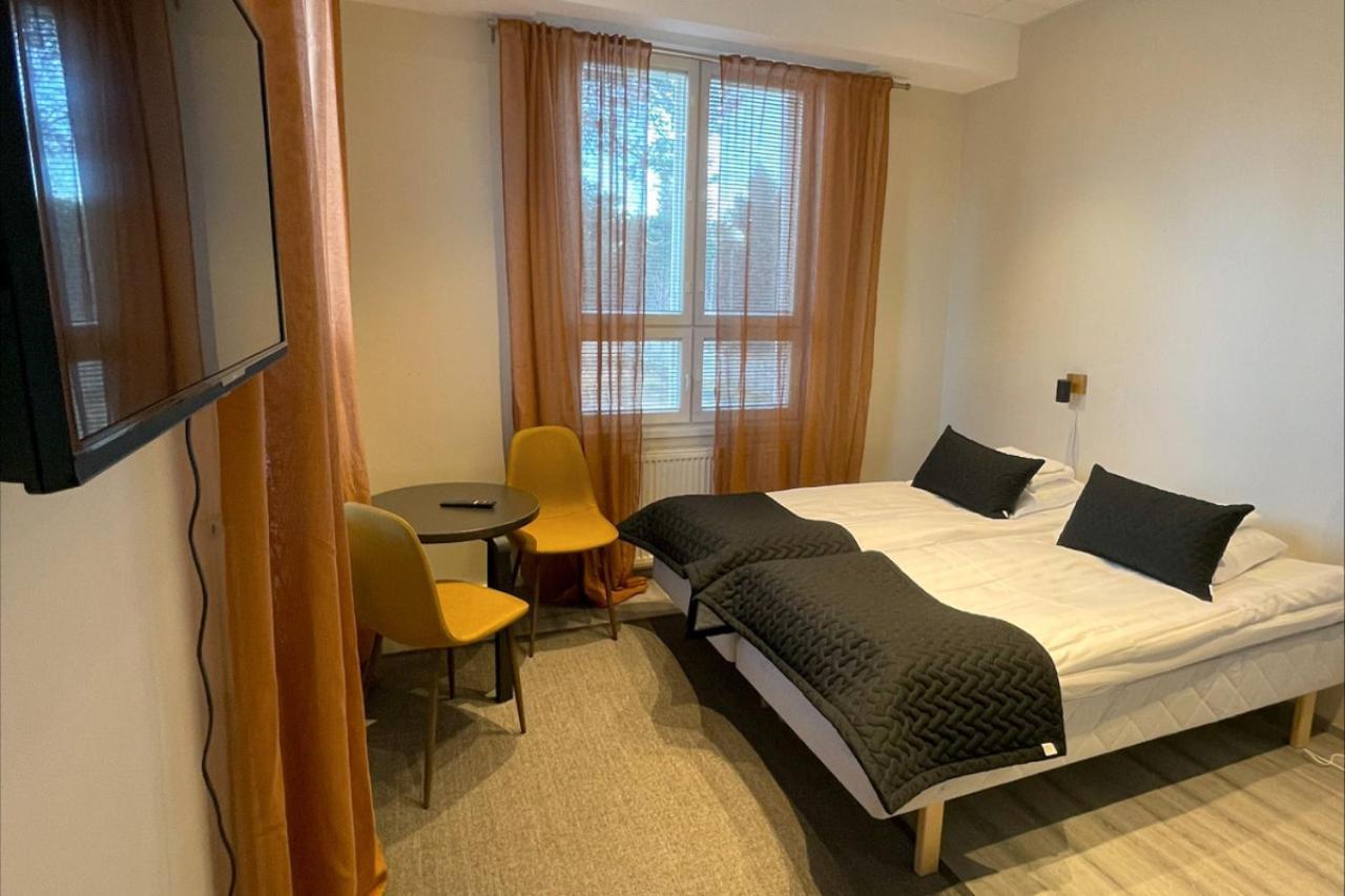 Kuukkeli Ivalo Airport Inn Экстерьер фото